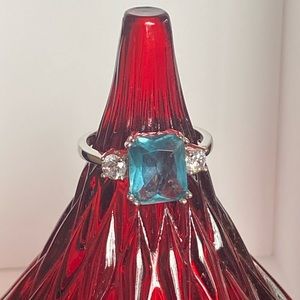 2/$10 🐠 Charmed Aroma Ring Size 10